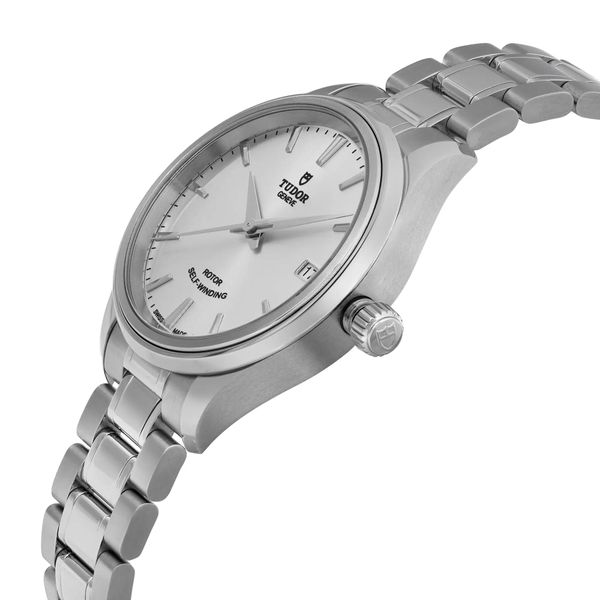 Tudor Style M12300-0001